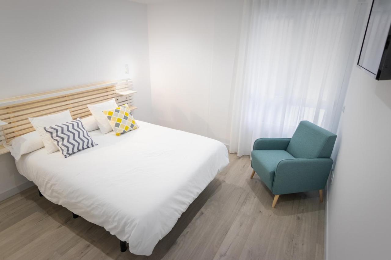 Apartamentos Soria Suites Buitenkant foto